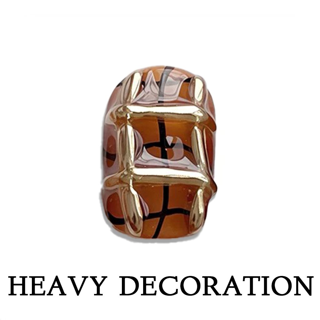 Heavy Decoration